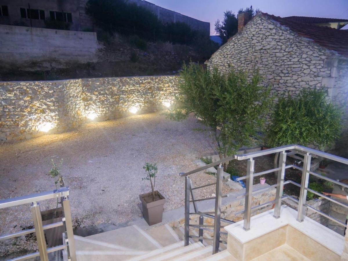 Imperator Apartments Улцин Екстериор снимка