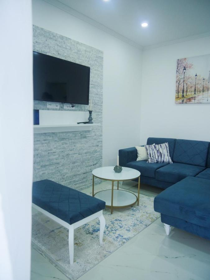 Imperator Apartments Улцин Екстериор снимка