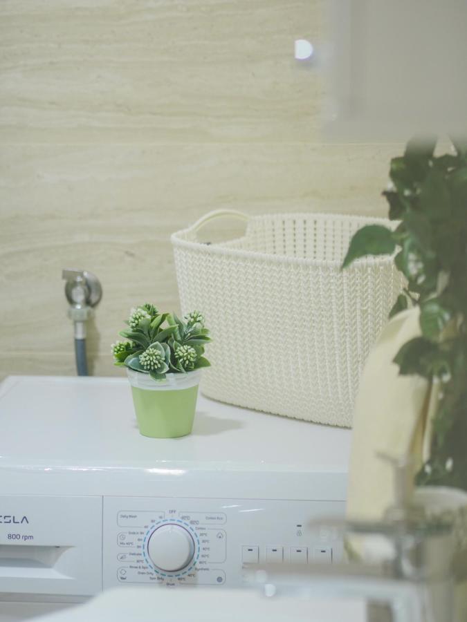 Imperator Apartments Улцин Екстериор снимка