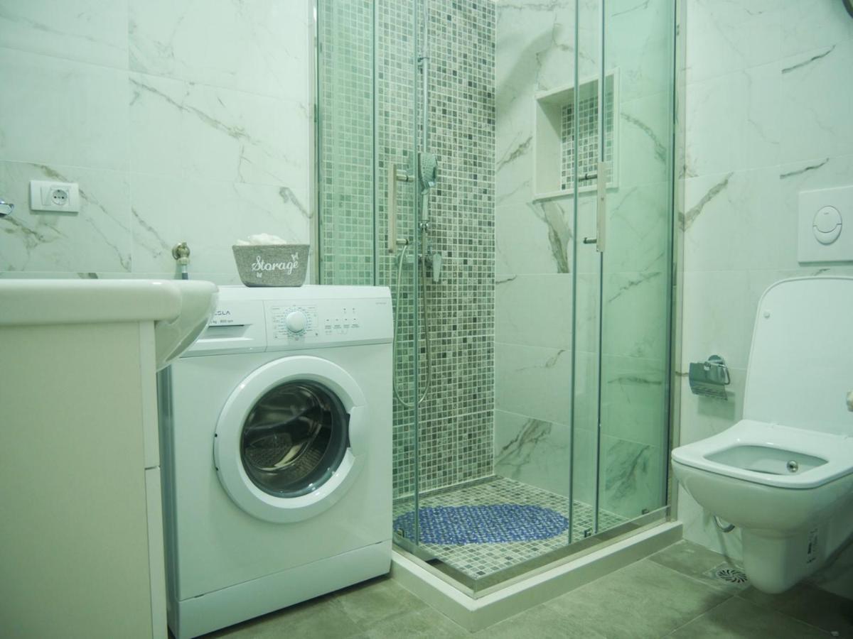 Imperator Apartments Улцин Екстериор снимка