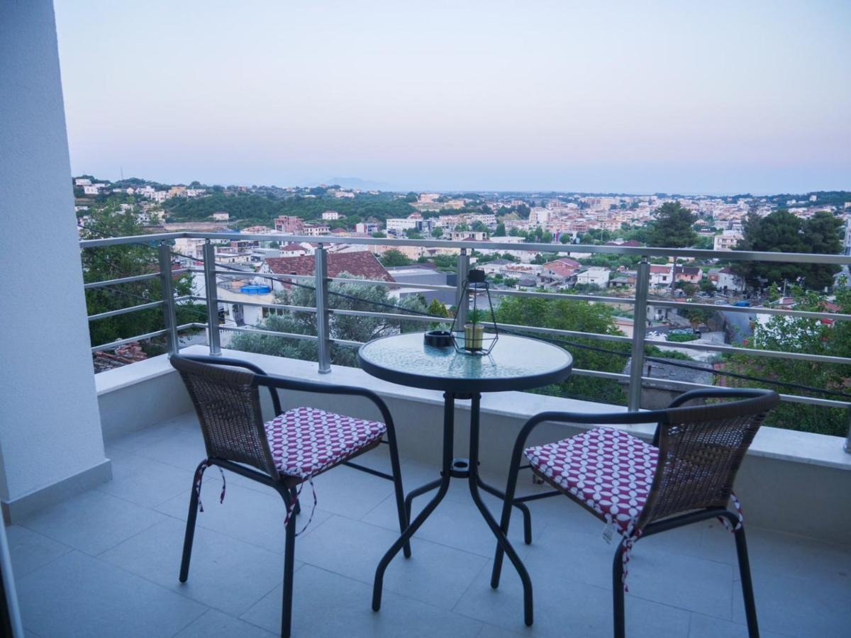 Imperator Apartments Улцин Екстериор снимка