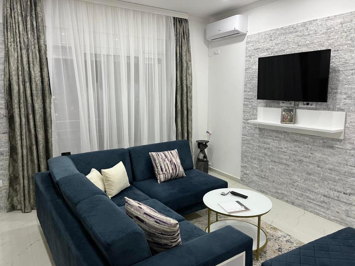 Imperator Apartments Улцин Екстериор снимка